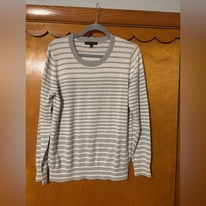 Banana Republic Light Gray & White Striped Crewneck Sweater